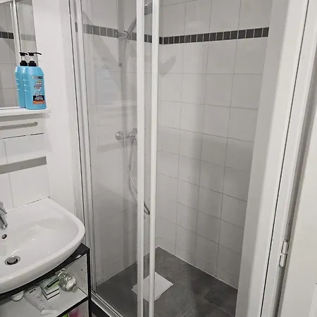 A 2 Arret De Gare Du Nord Apartment Pierrefitte-sur-Seine